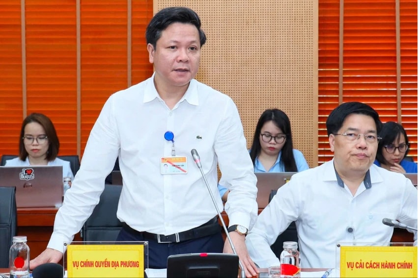 01 giam doc so tinh uy vien co the ve lam bi thu chu tich xa sau sap nhap