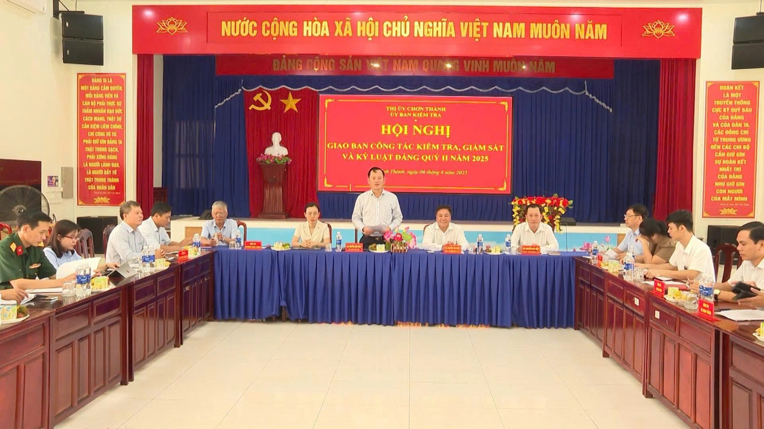 01 chon thanh giao ban cong tac kiem tra giam sat ky luat dang quy II 2025