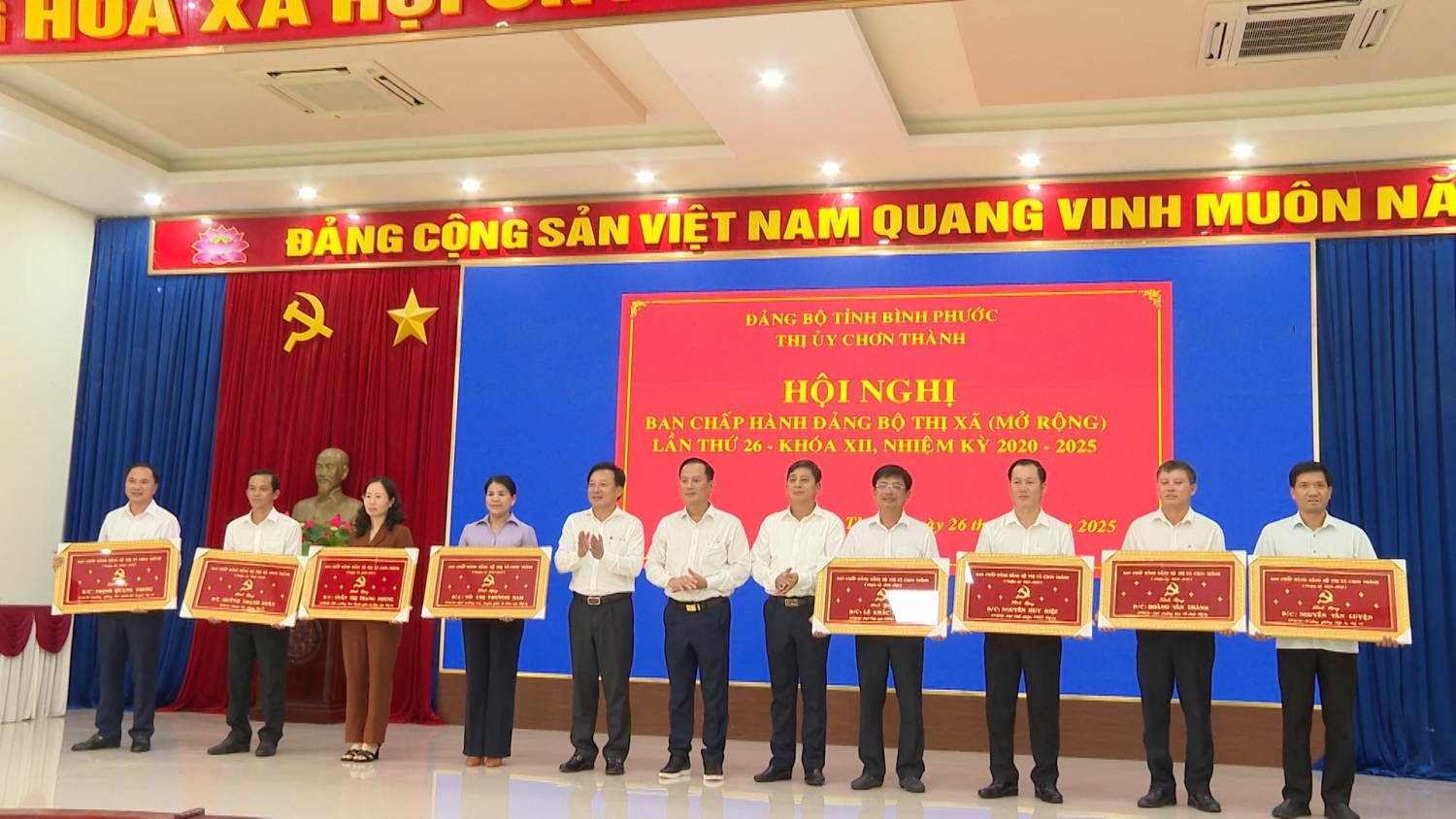 06 hoi nghi ban chap hanh dang bo lan thu 26